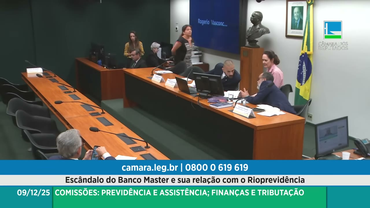 Vídeo do evento em 41:28