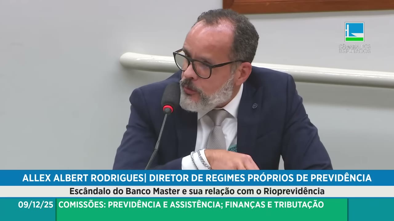 Vídeo do evento em 1:00:37