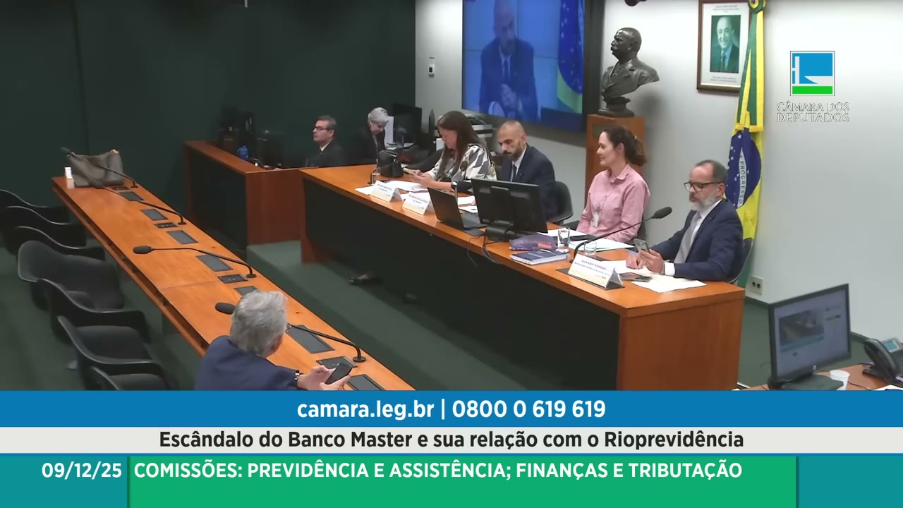 Vídeo do evento em 1:07:33