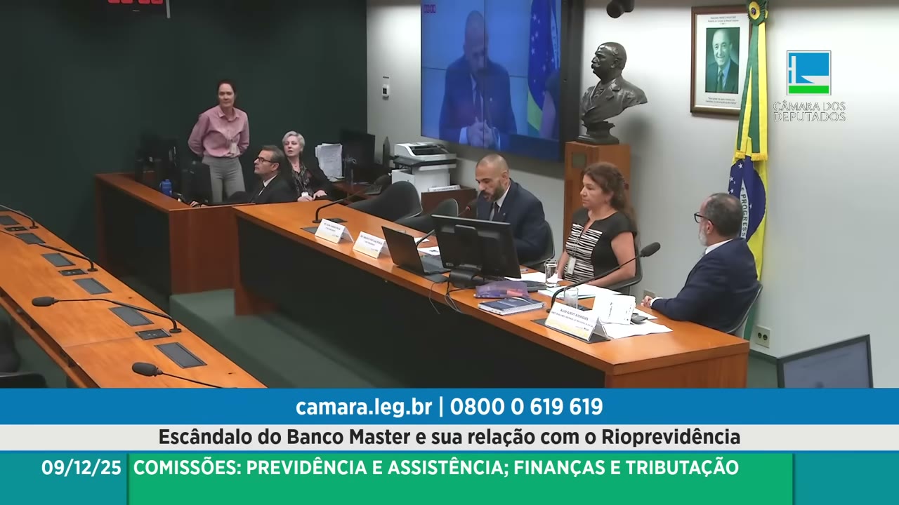 Vídeo do evento em 1:42:57