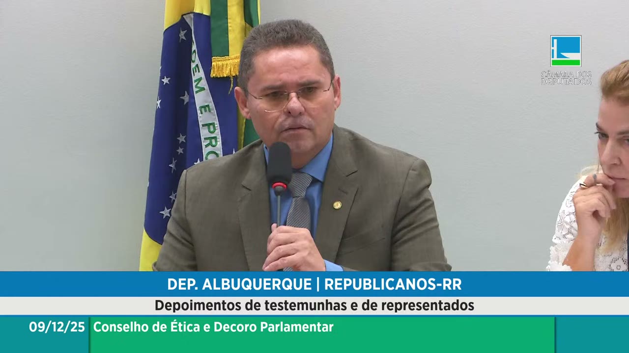 Vídeo do evento em 39:00