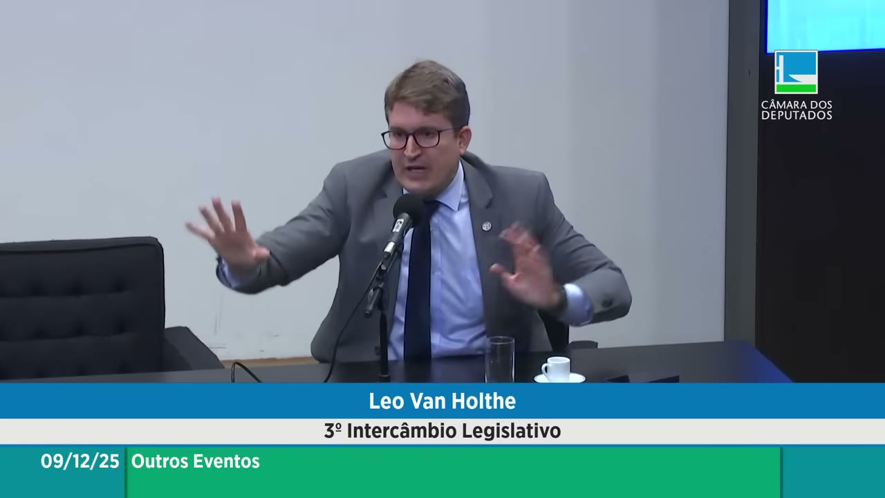 Vídeo do evento em 2:54:14