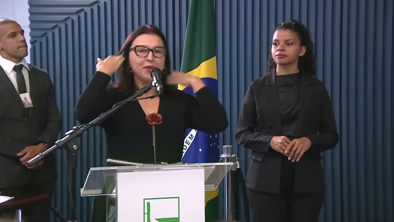 Vídeo do evento em 1:02:41