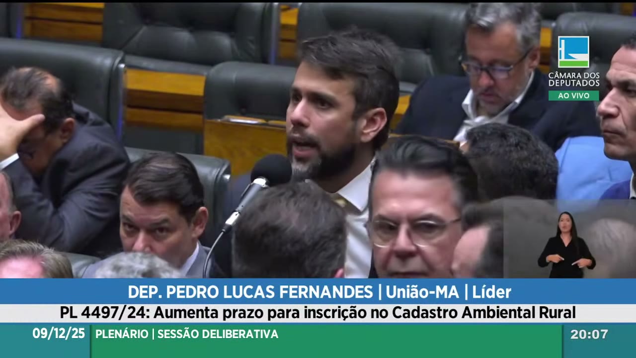 Vídeo do evento em 1:04:05