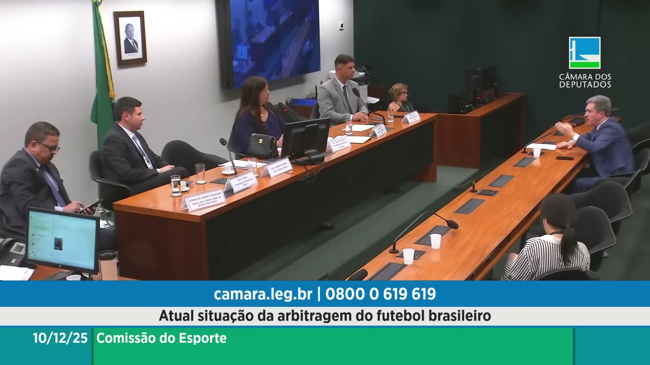 Vídeo do evento em 2:00:42