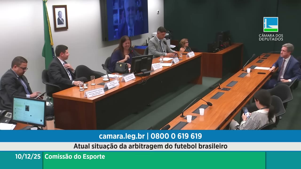 Vídeo do evento em 2:00:58