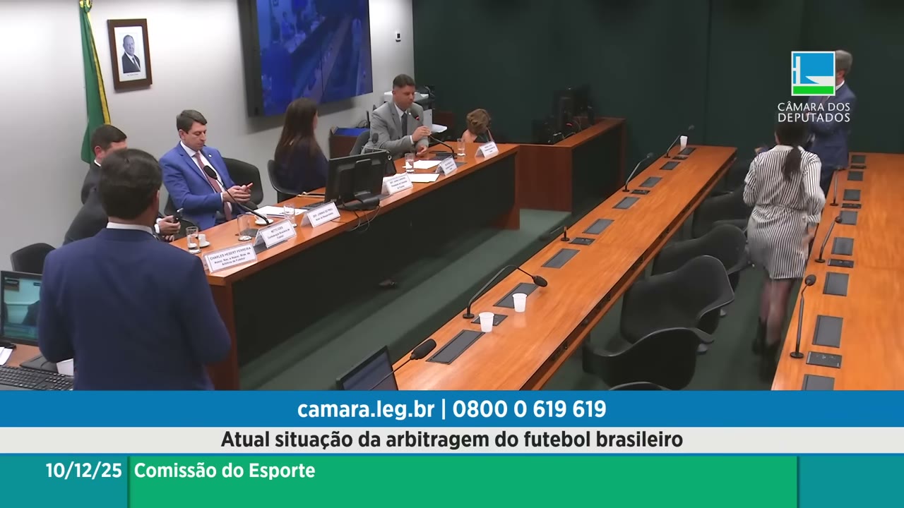 Vídeo do evento em 2:16:32