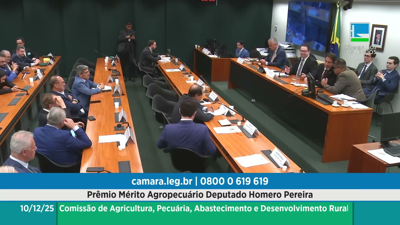 Vídeo do evento em 1:05:16