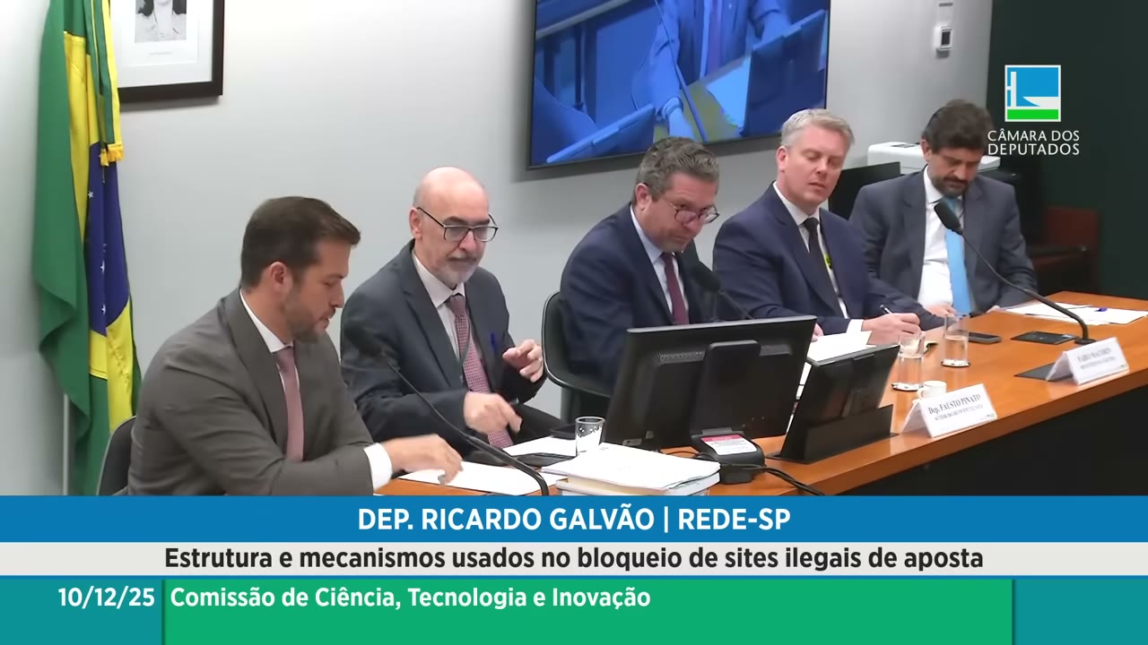 Vídeo do evento em 1:11:22