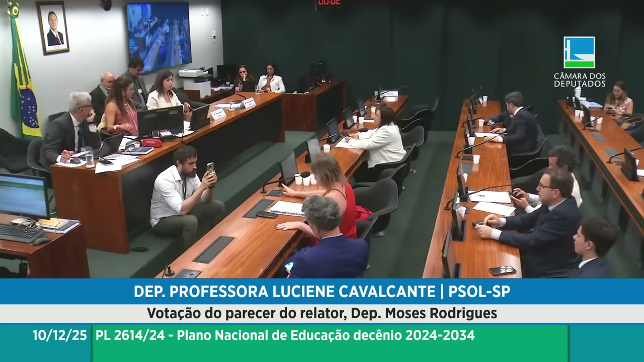 Vídeo do evento em 1:32:05
