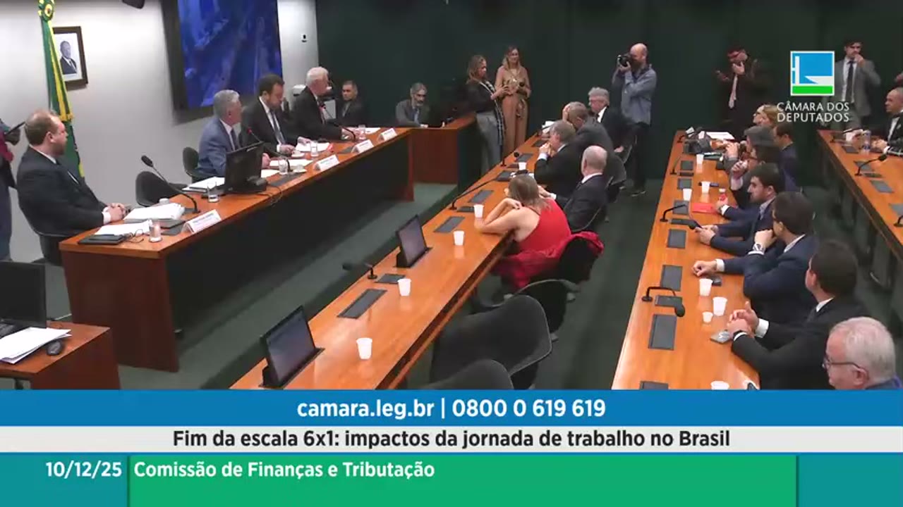 Vídeo do evento em 22:04