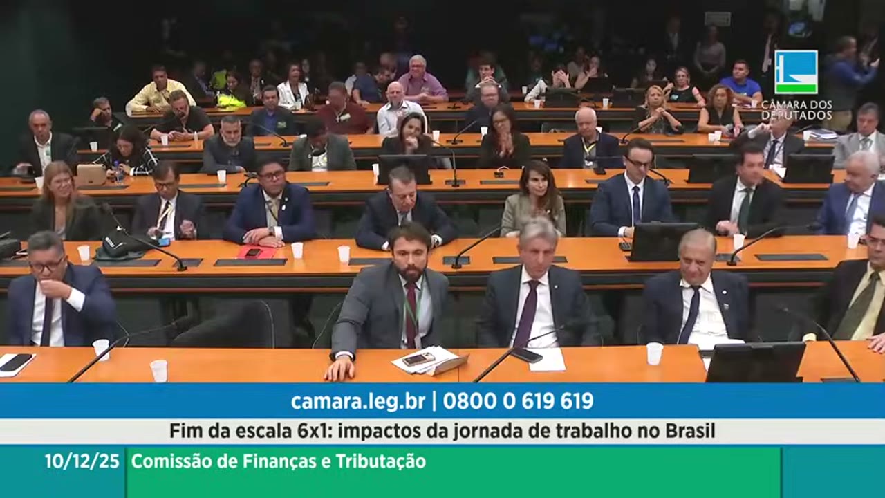 Vídeo do evento em 1:43:43