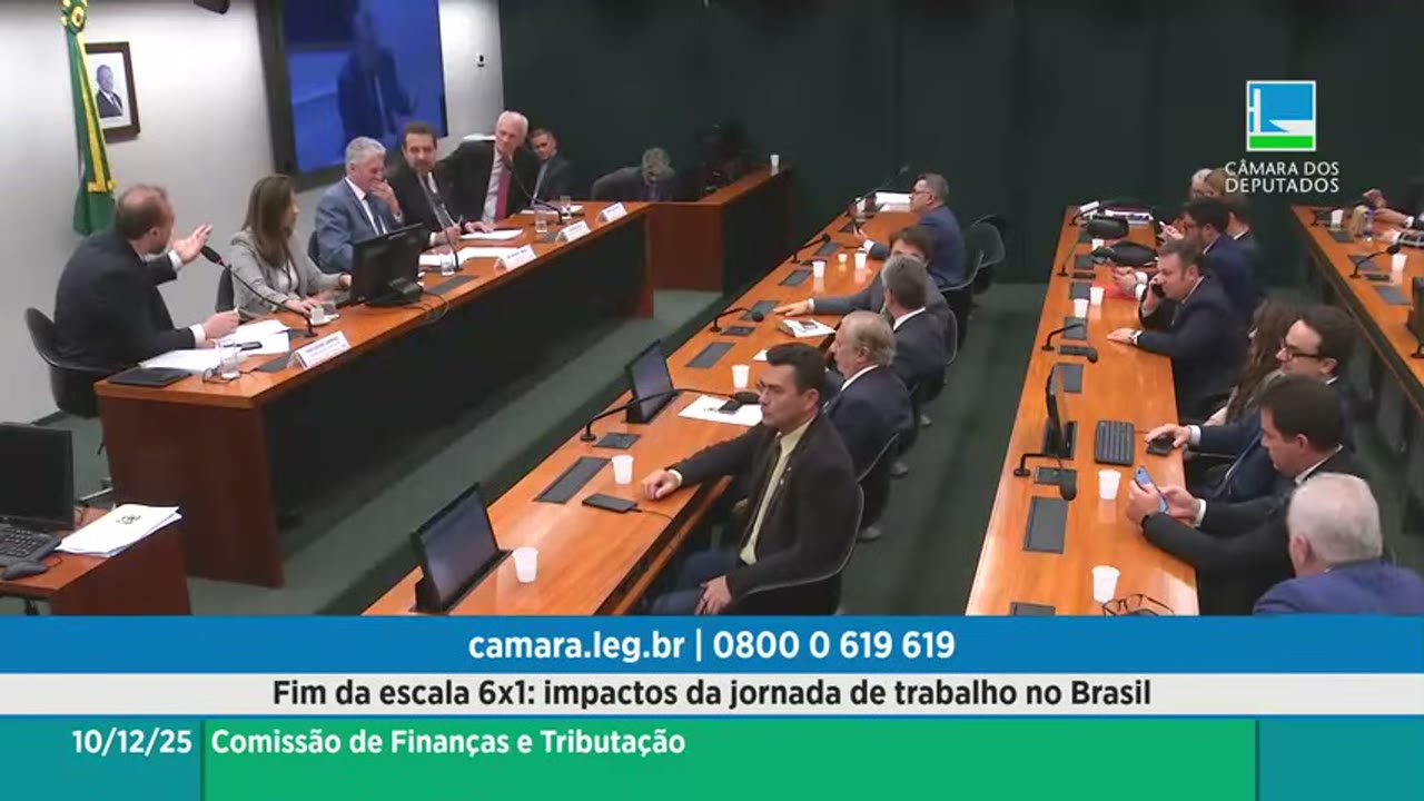 Vídeo do evento em 1:45:03