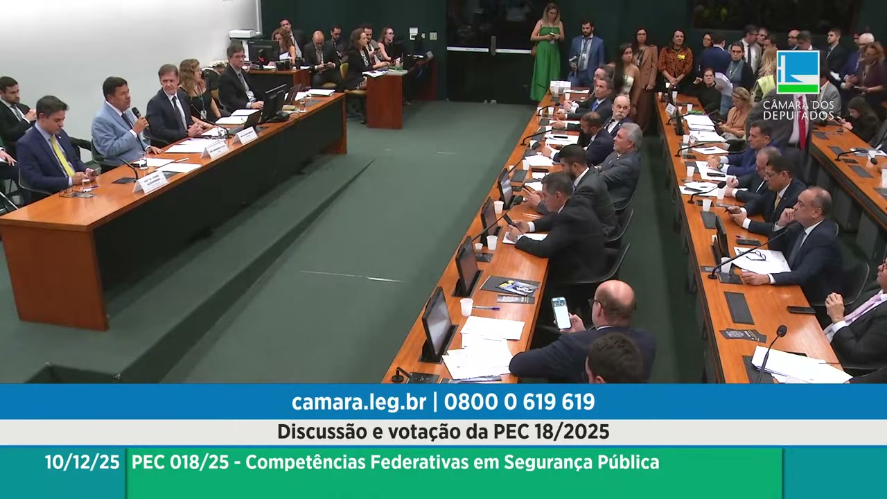 Vídeo do evento em 1:06:37