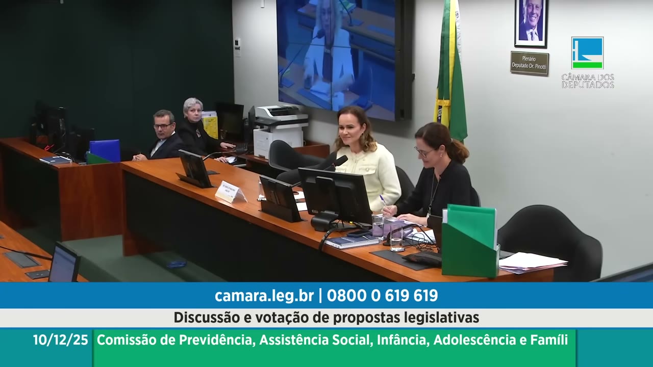 Vídeo do evento em 1:02:24