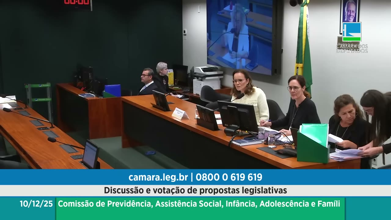 Vídeo do evento em 1:05:23