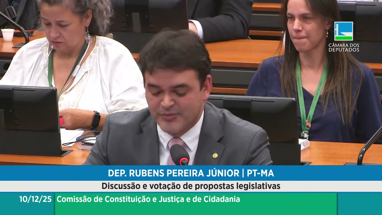 Vídeo do evento em 1:01:19