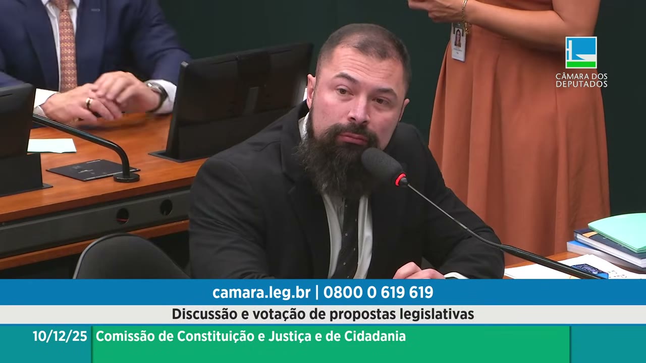 Vídeo do evento em 2:00:43