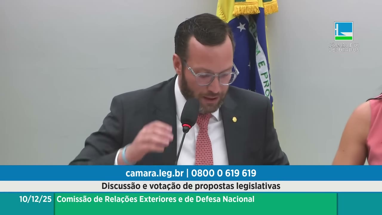 Vídeo do evento em 1:05:17