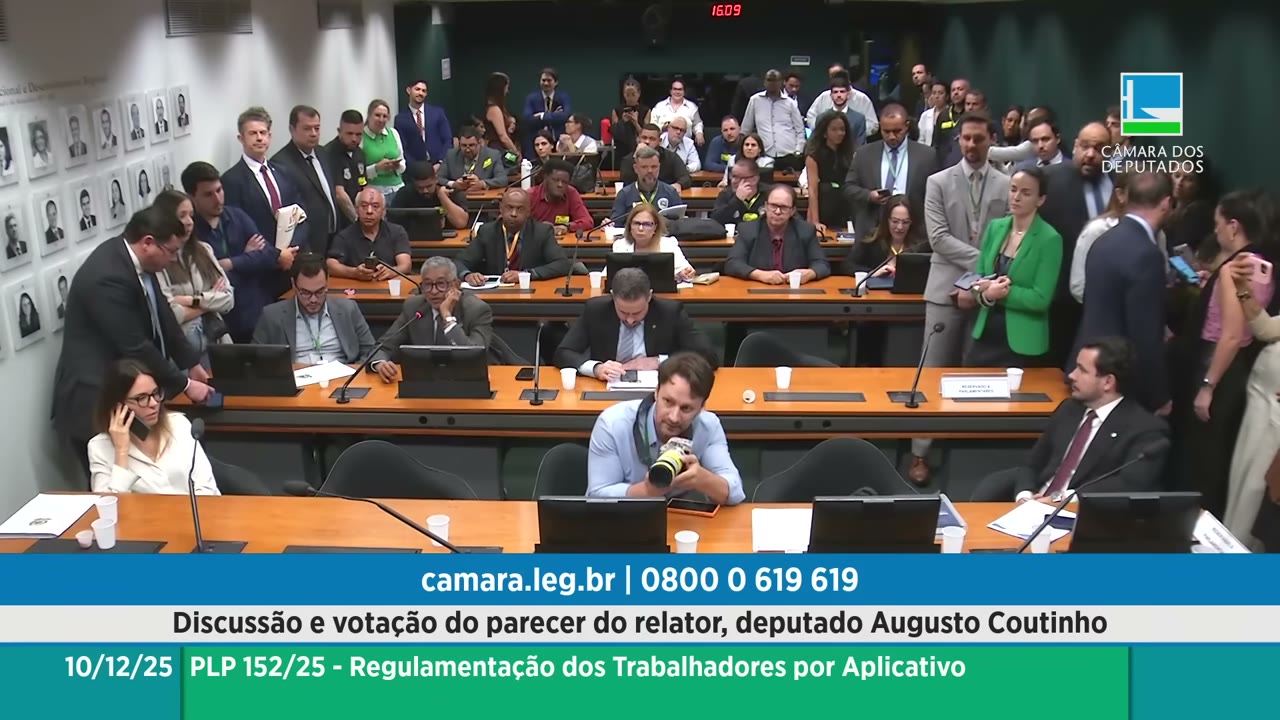 Vídeo do evento em 1:14:23