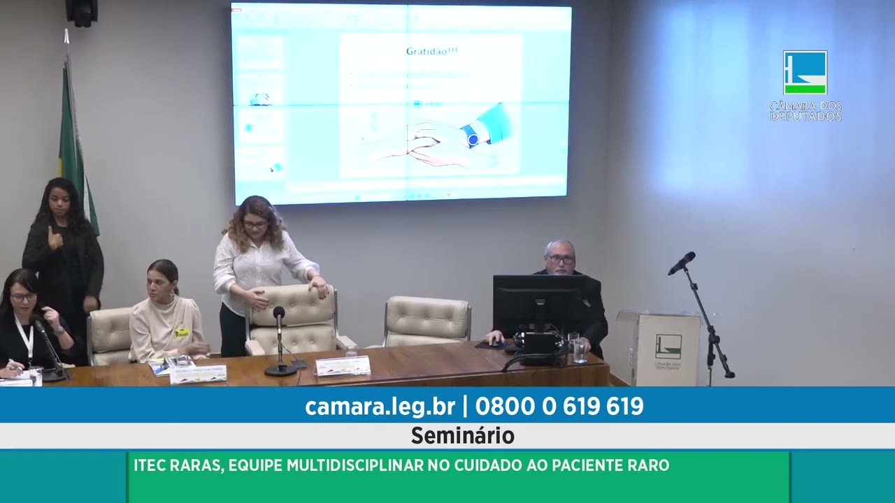 Vídeo do evento em 1:04:20