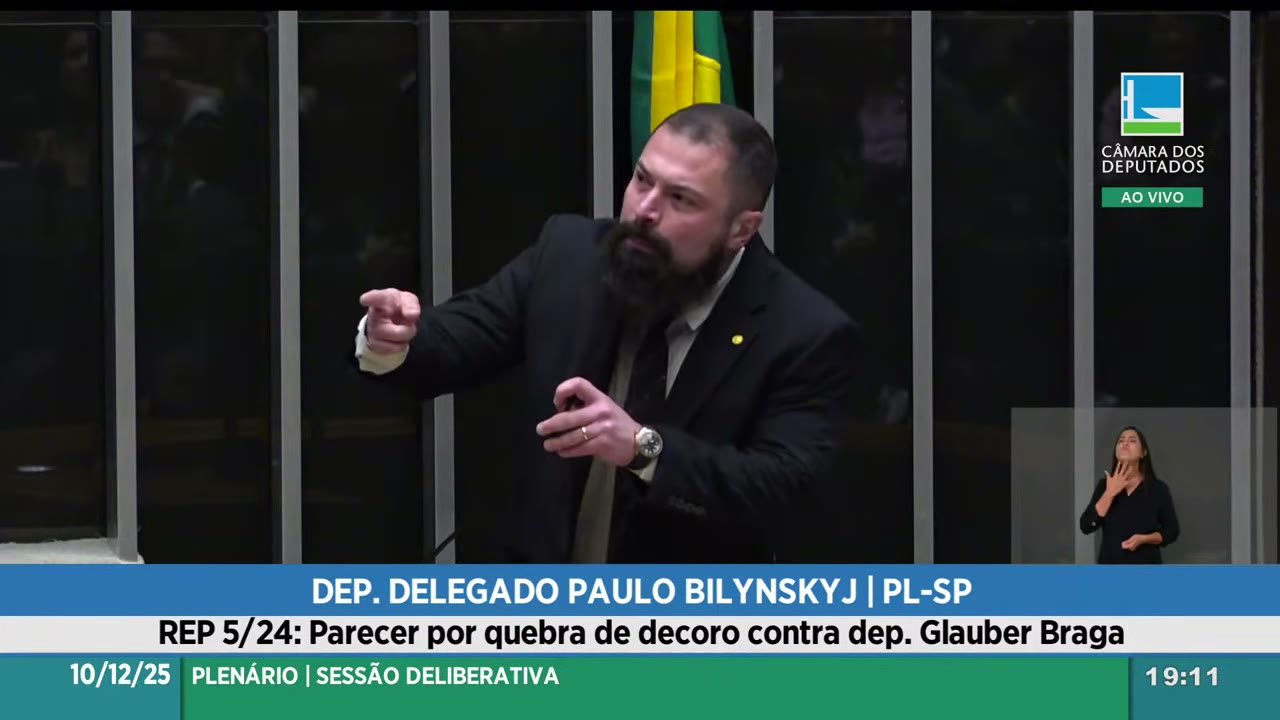 Vídeo do evento em 1:32:08