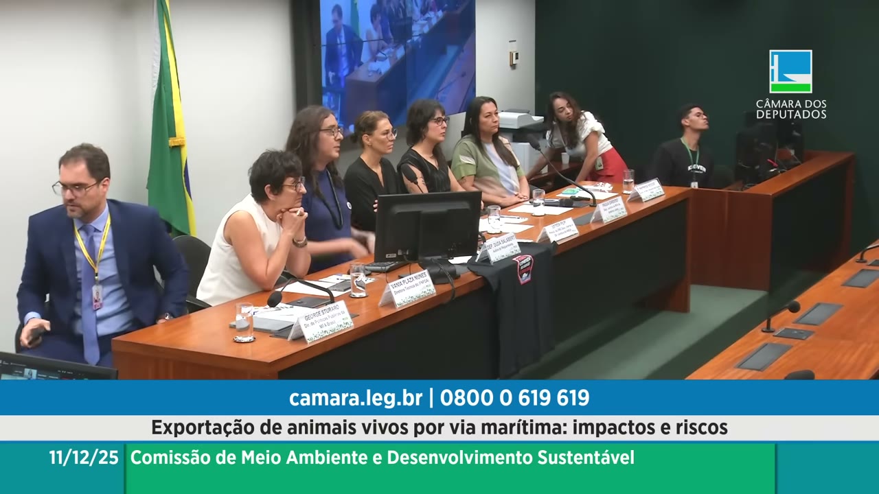 Vídeo do evento em 2:03:08