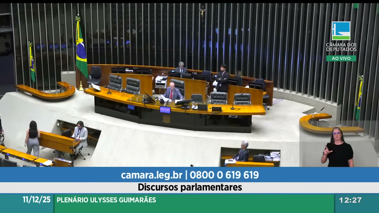 Vídeo do evento em 1:23:20