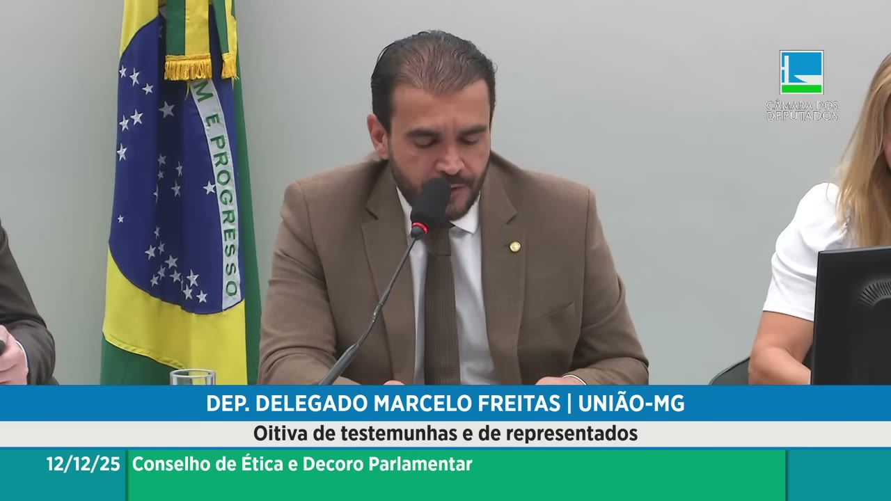 Vídeo do evento em 1:04:50
