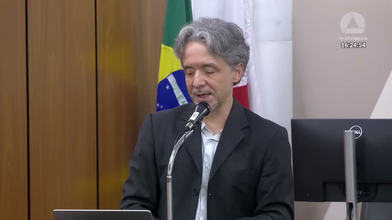 Vídeo do evento em 1:58:41
