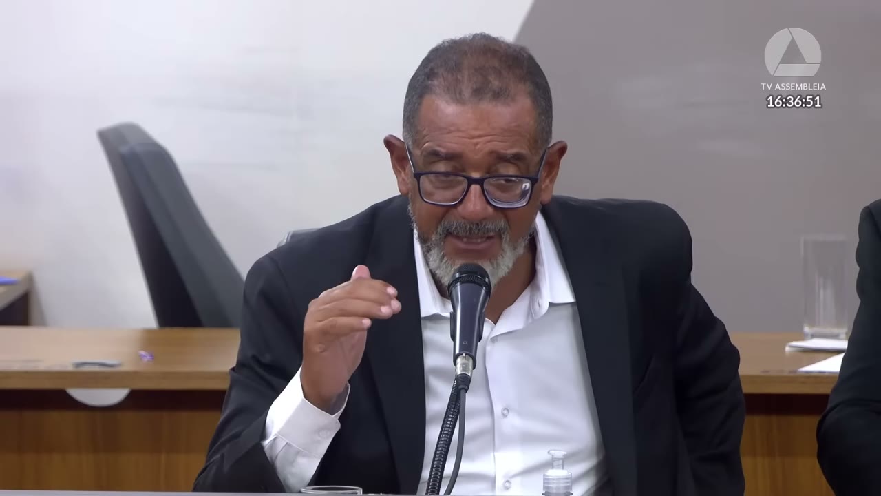 Vídeo do evento em 2:10:37