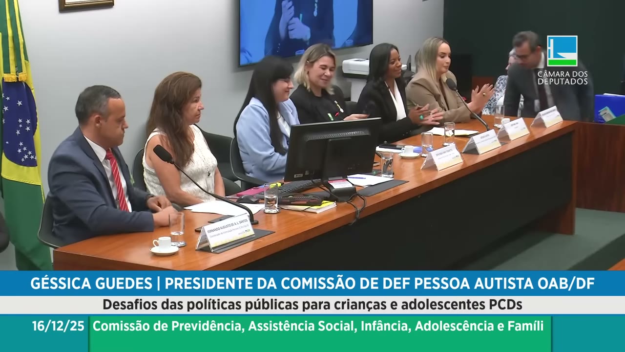 Vídeo do evento em 1:15:06