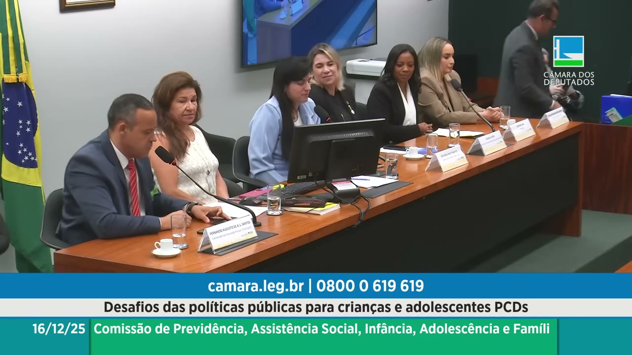 Vídeo do evento em 1:15:15