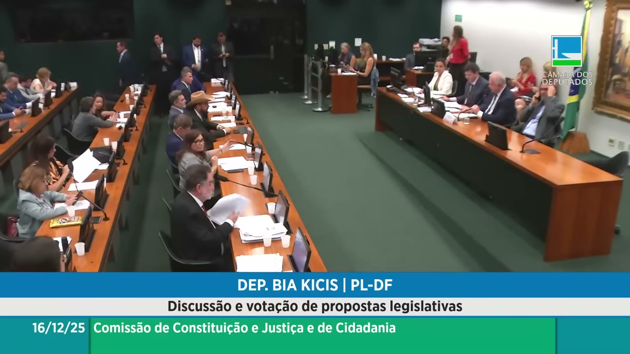 Vídeo do evento em 1:06:13