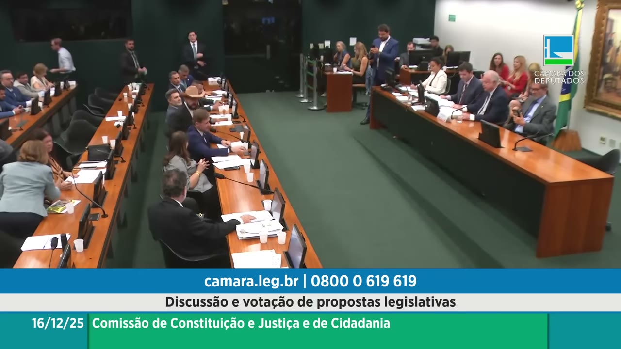 Vídeo do evento em 1:07:14