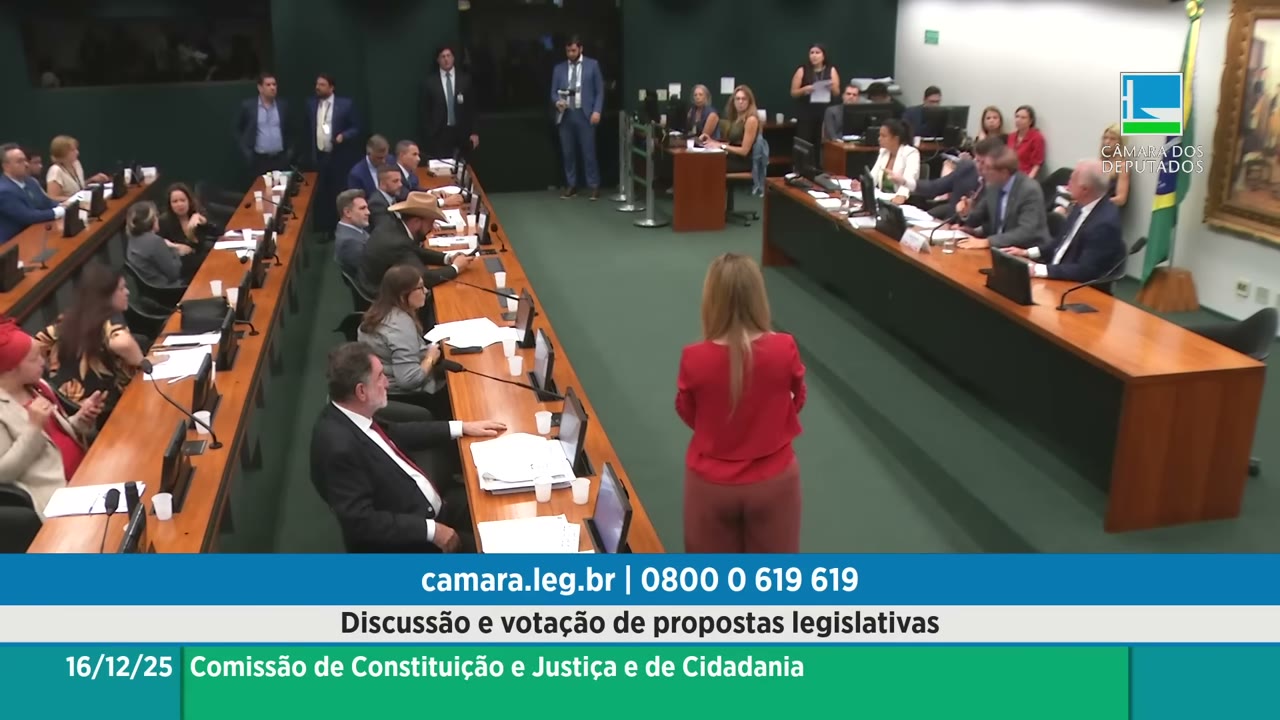 Vídeo do evento em 1:11:51
