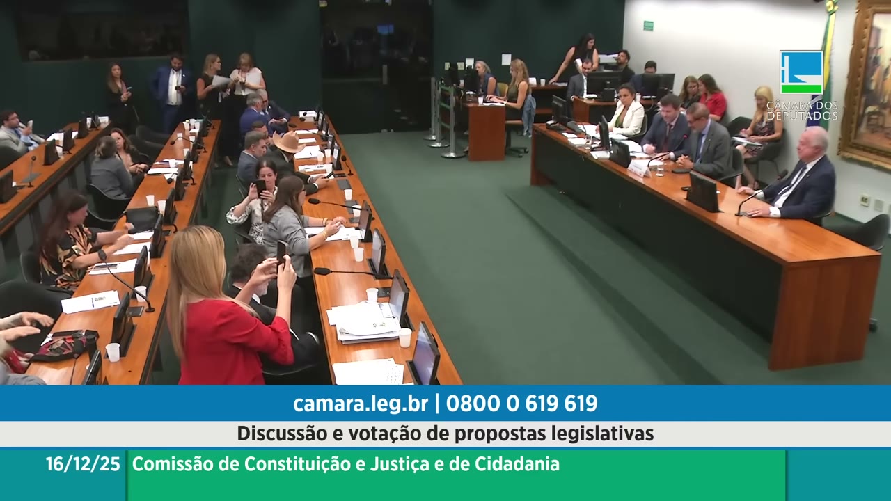 Vídeo do evento em 1:17:34
