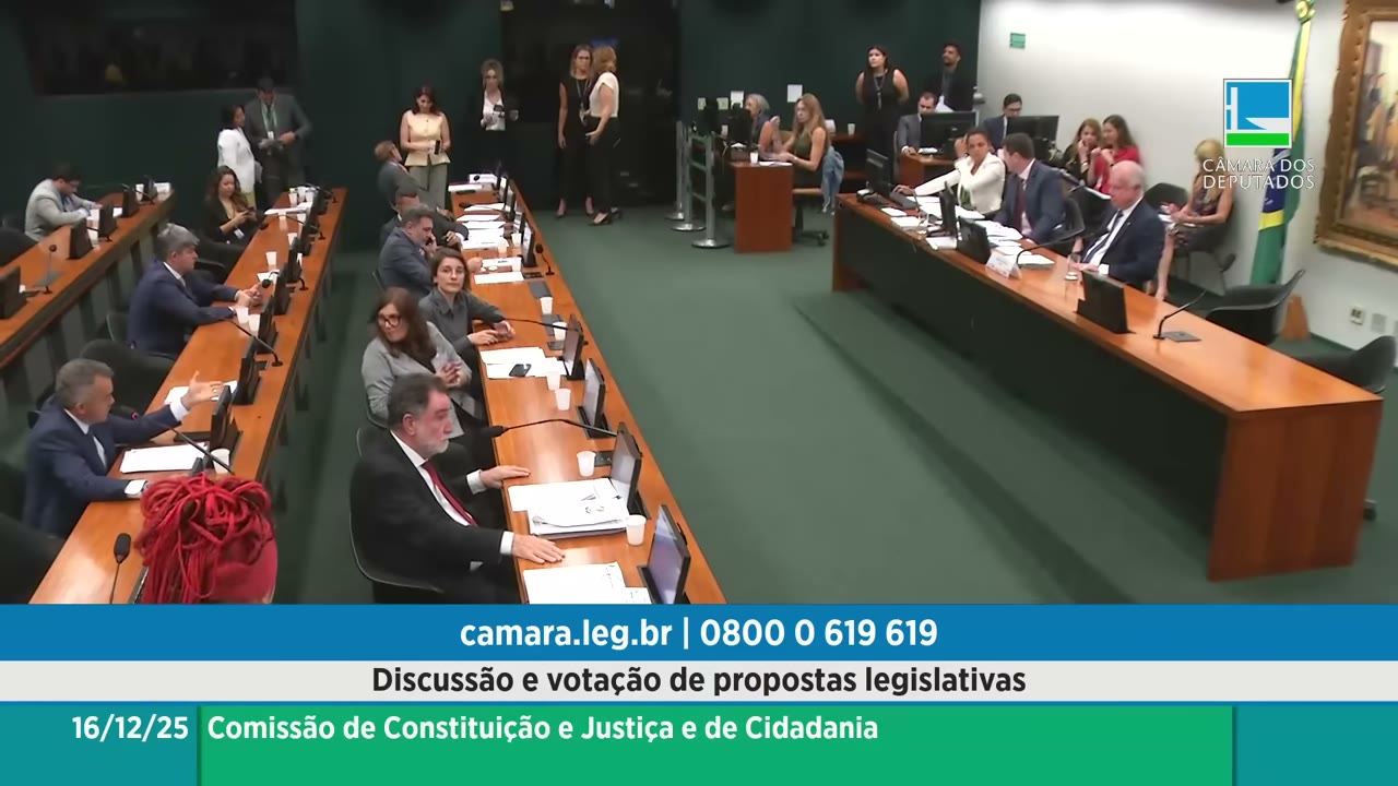 Vídeo do evento em 1:27:41