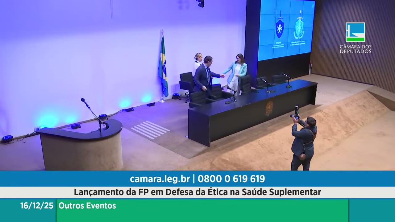 Vídeo do evento em 1:43