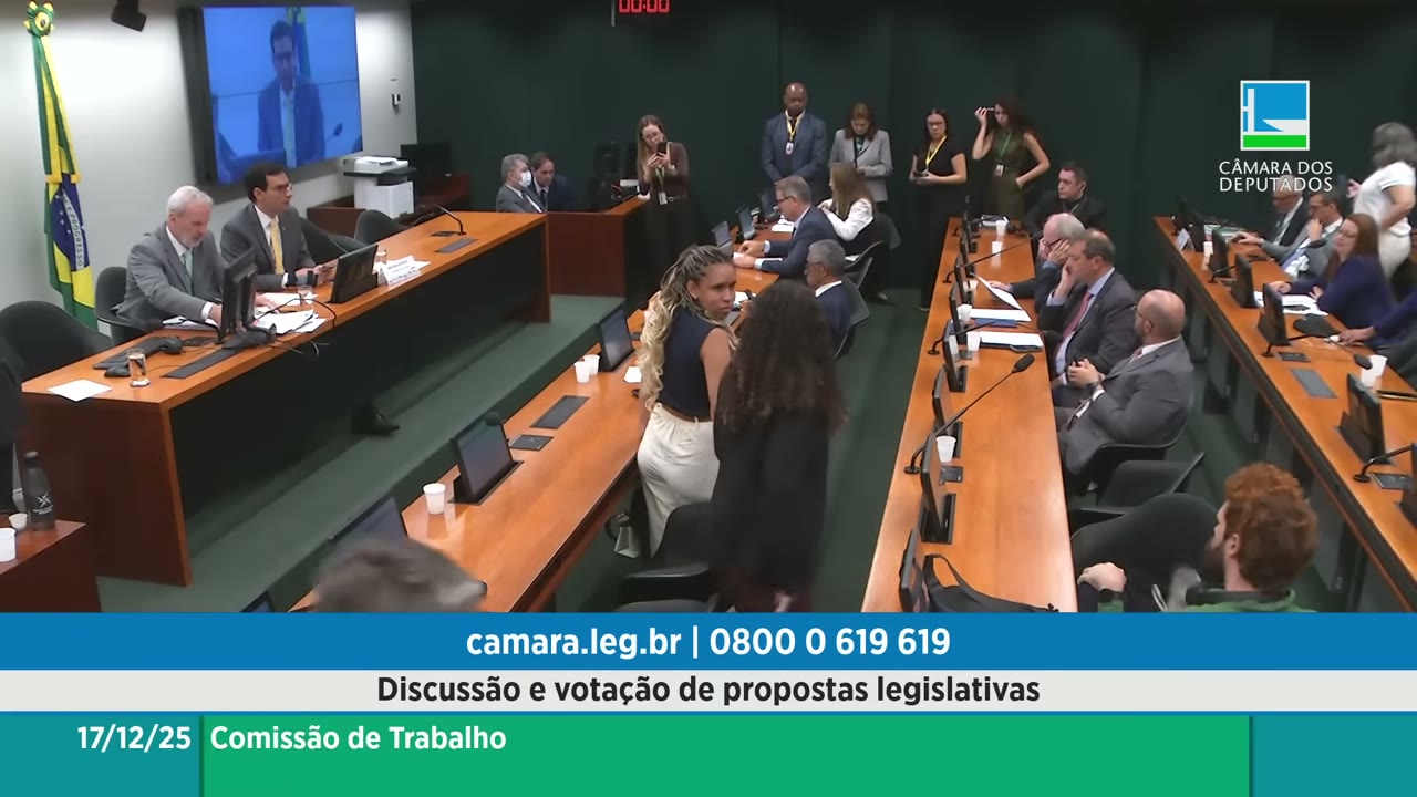 Vídeo do evento em 1:10:36