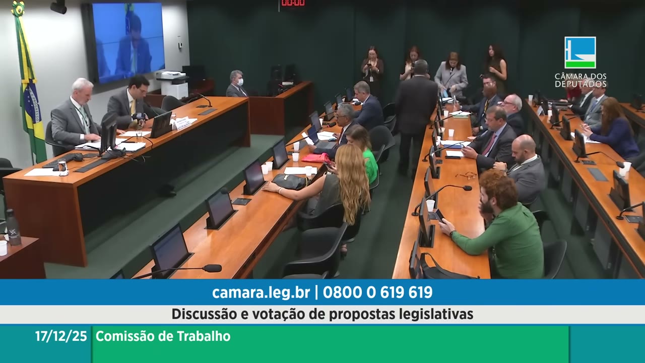 Vídeo do evento em 1:23:00