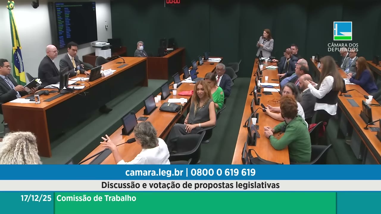 Vídeo do evento em 1:28:34