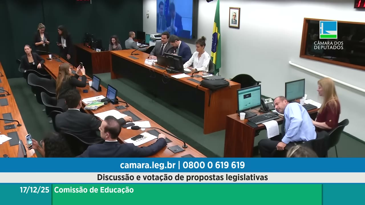 Vídeo do evento em 51:00