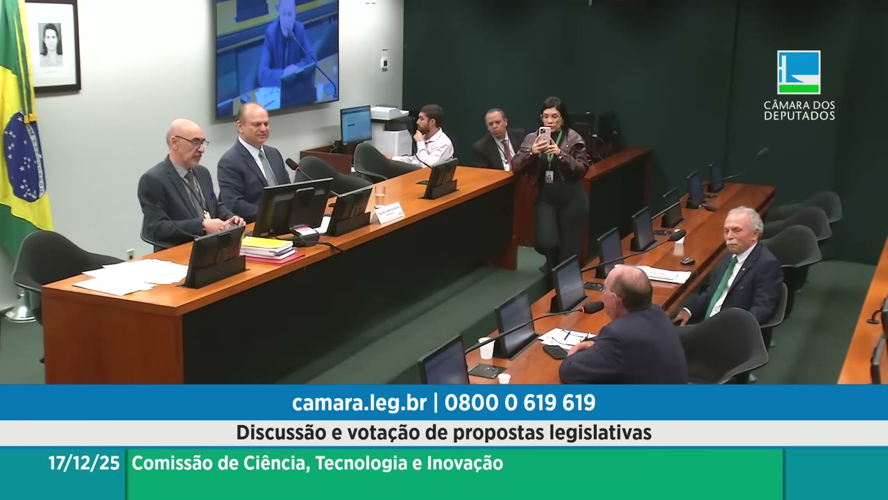 Vídeo do evento em 1:08:29