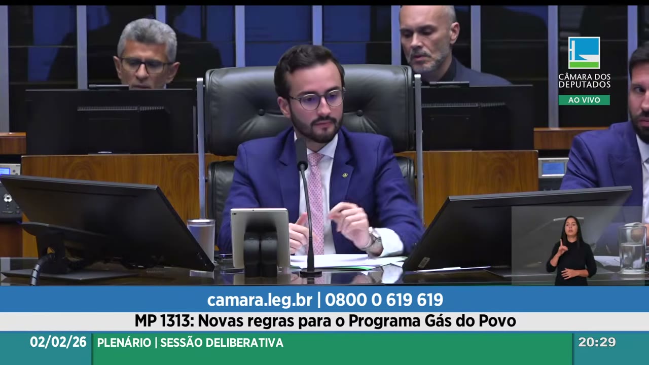 Vídeo do evento em 2:05:39