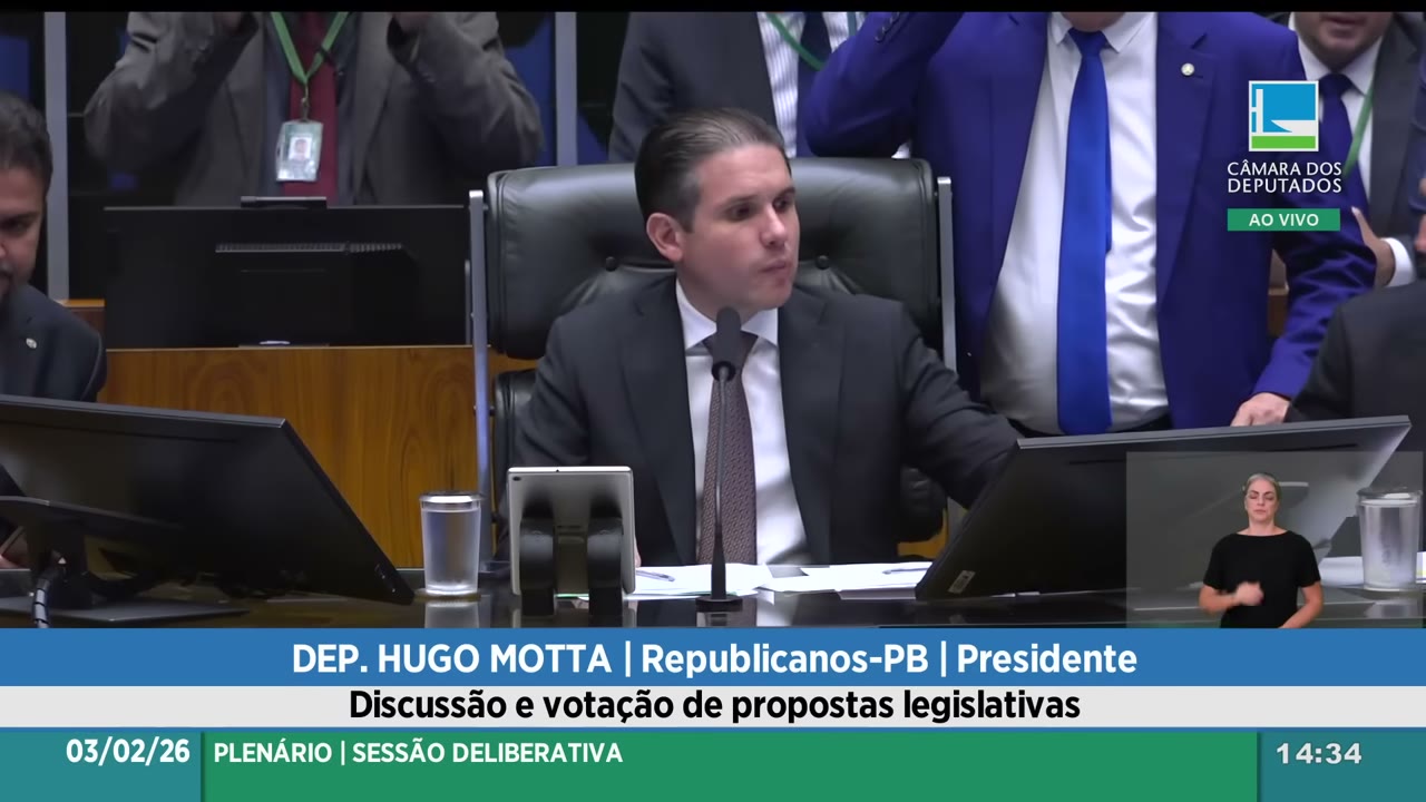 Vídeo do evento em 1:09:48