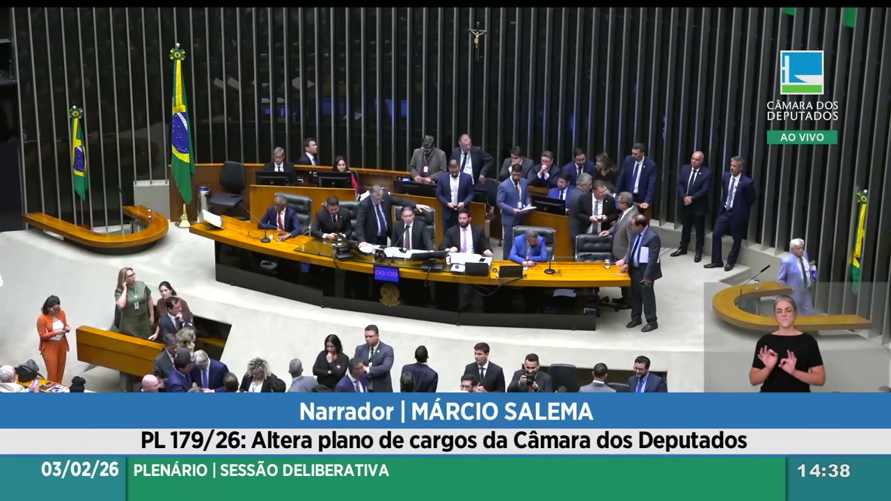 Vídeo do evento em 1:14:37