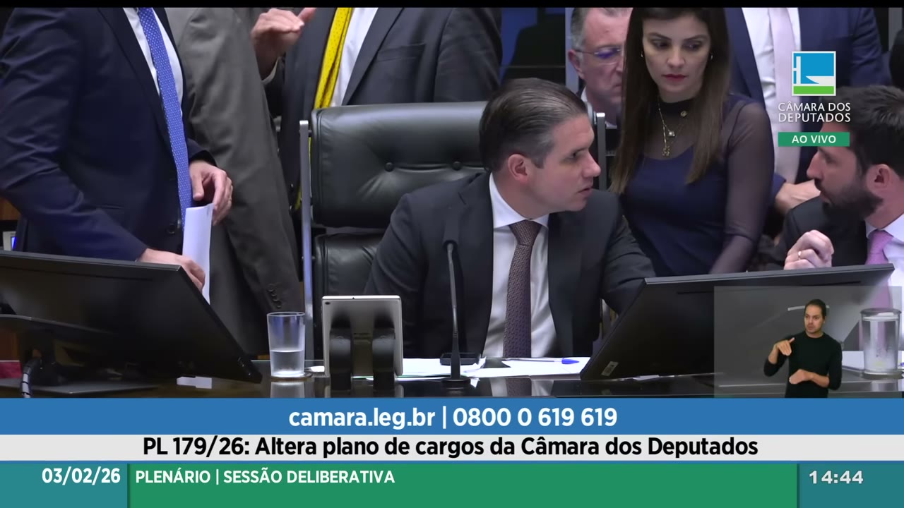 Vídeo do evento em 1:20:01