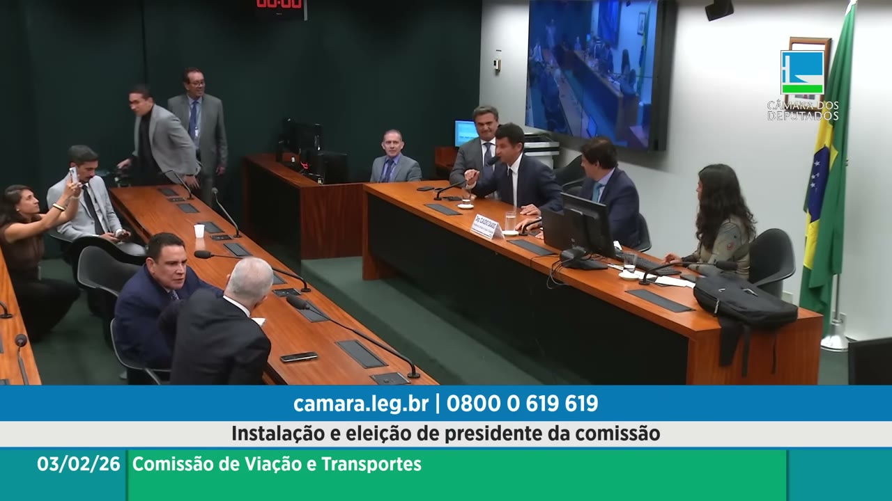 Vídeo do evento em 1:48:51