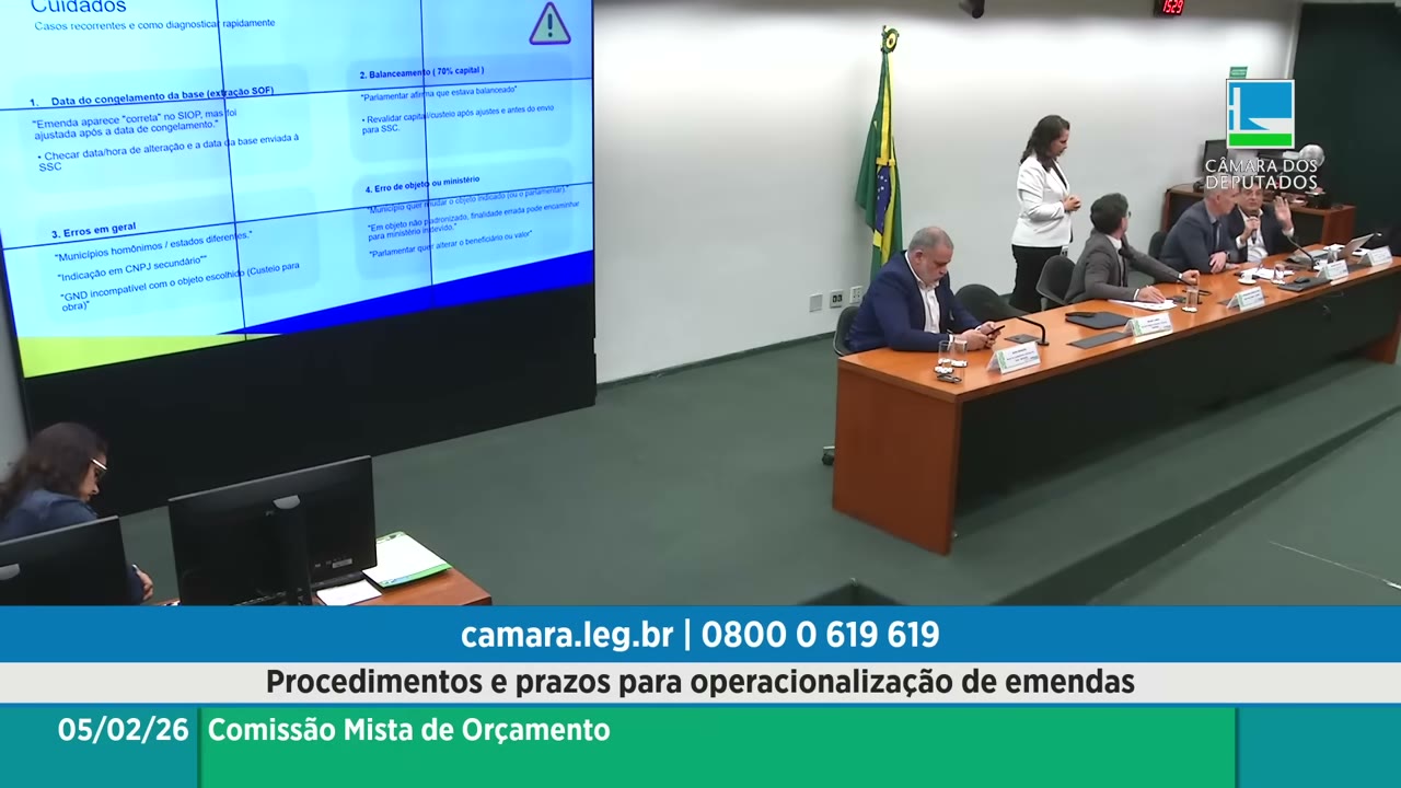 Vídeo do evento em 1:21:11